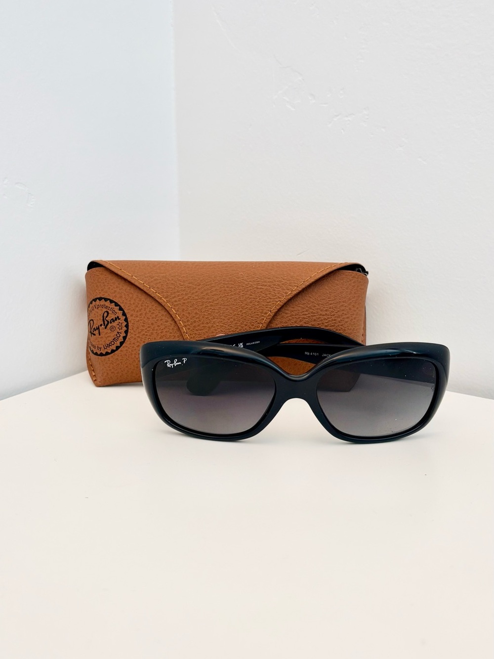 Ray-Ban Women’s Black Frame with Gradient Smoke Lenses Sunglasses